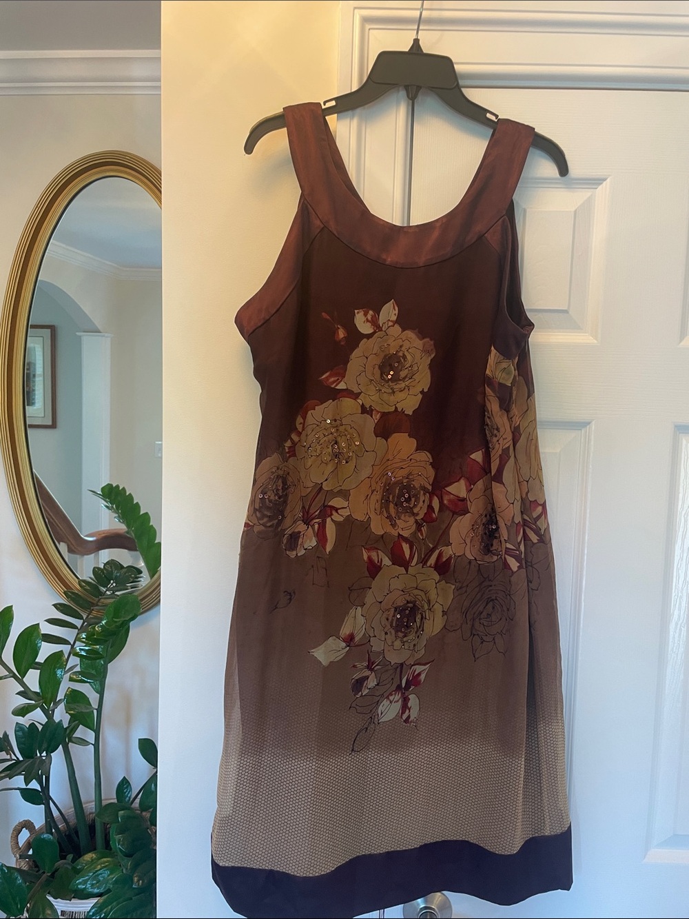 Amanda Lane Brown Floral Sleeveless Shift Dress with Beige Blooms
